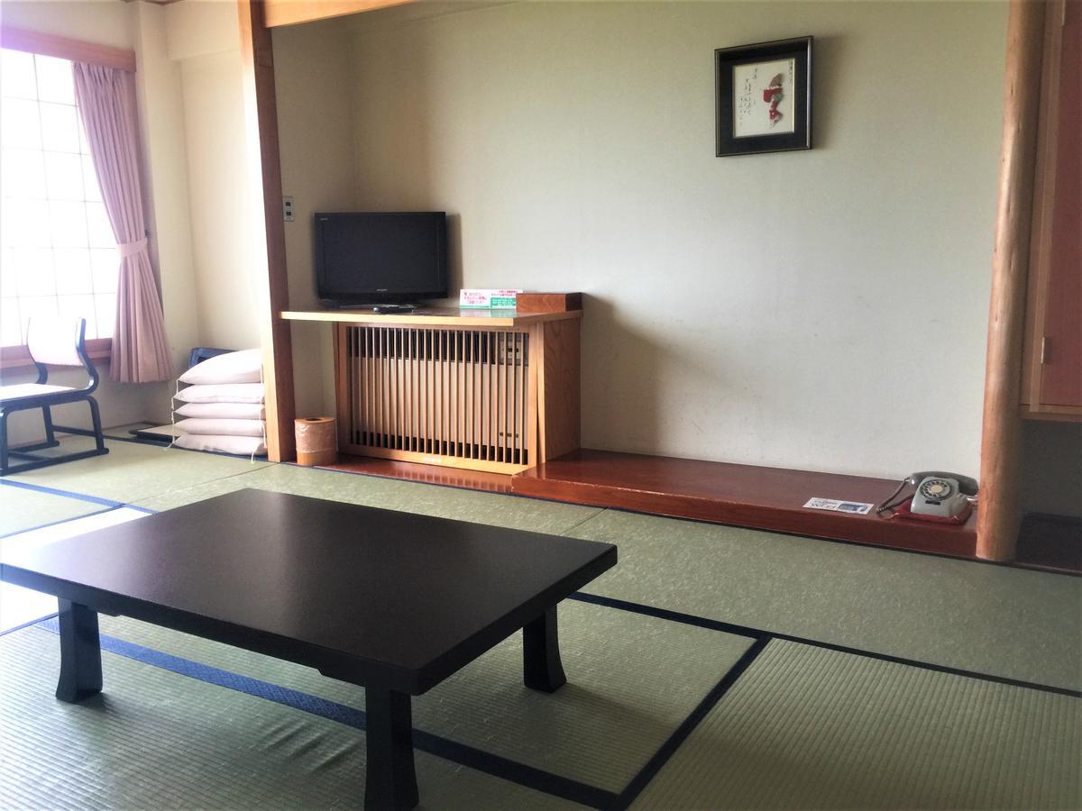 Ryotsu Yamaki Hotel 사도 외부 사진